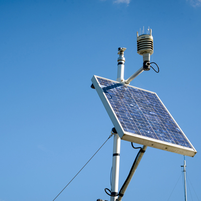 Weather monitoring device