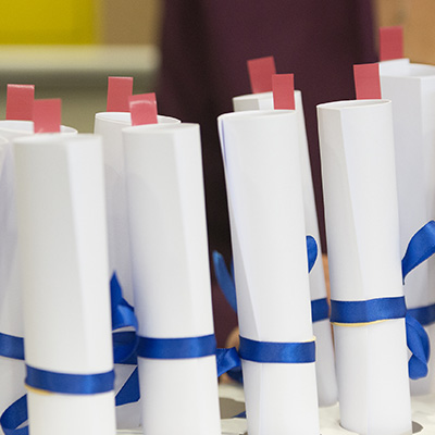 1000 take part in the government’s Performance Leadership Programme